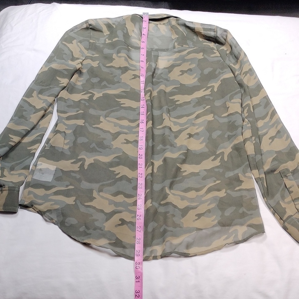 Old Navy Womenssheer Camo Long Sleeve Button Up Shirt Size Small - Picture 10 of 14